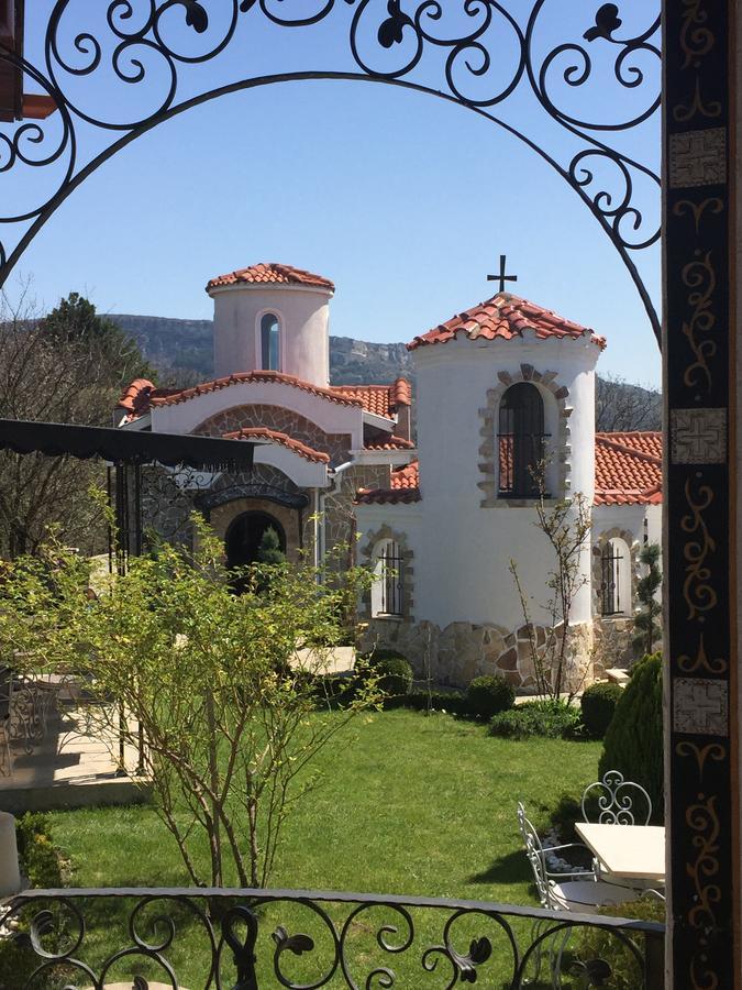 Villa St. Michael Madara Exterior photo